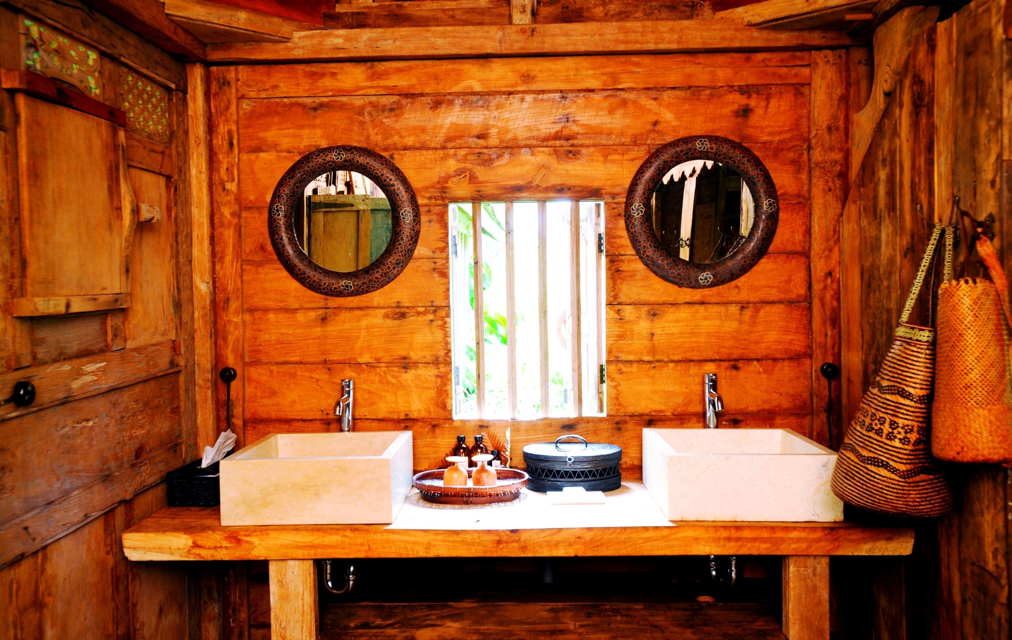 shower, free toiletries, hair dryer, bathrobes