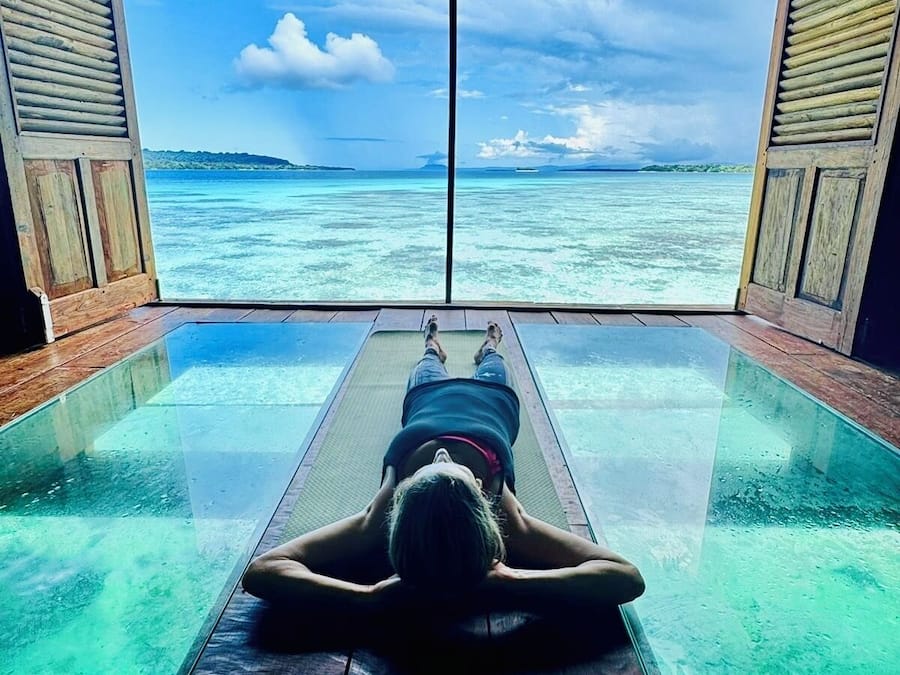Hot tub, body treatments, aromatherapy, hot stone massages