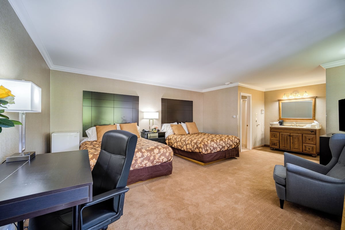 Superior Room, 2 Queen Beds, First or Second Floor