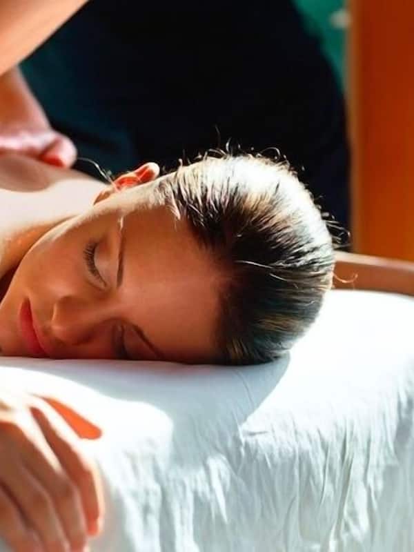 Body treatments, body wraps, body scrubs, facials, 4 treatment rooms