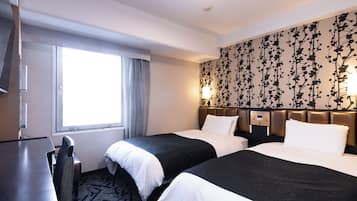 Down duvets, desk, blackout curtains, free WiFi
