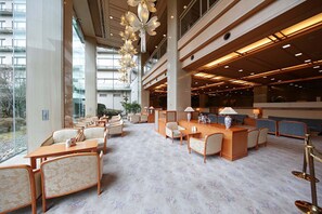 Lobby lounge - Hida Takayama Onsen Takayama Green Hotel (KEIO GROUP HOTELS) (Takayama)