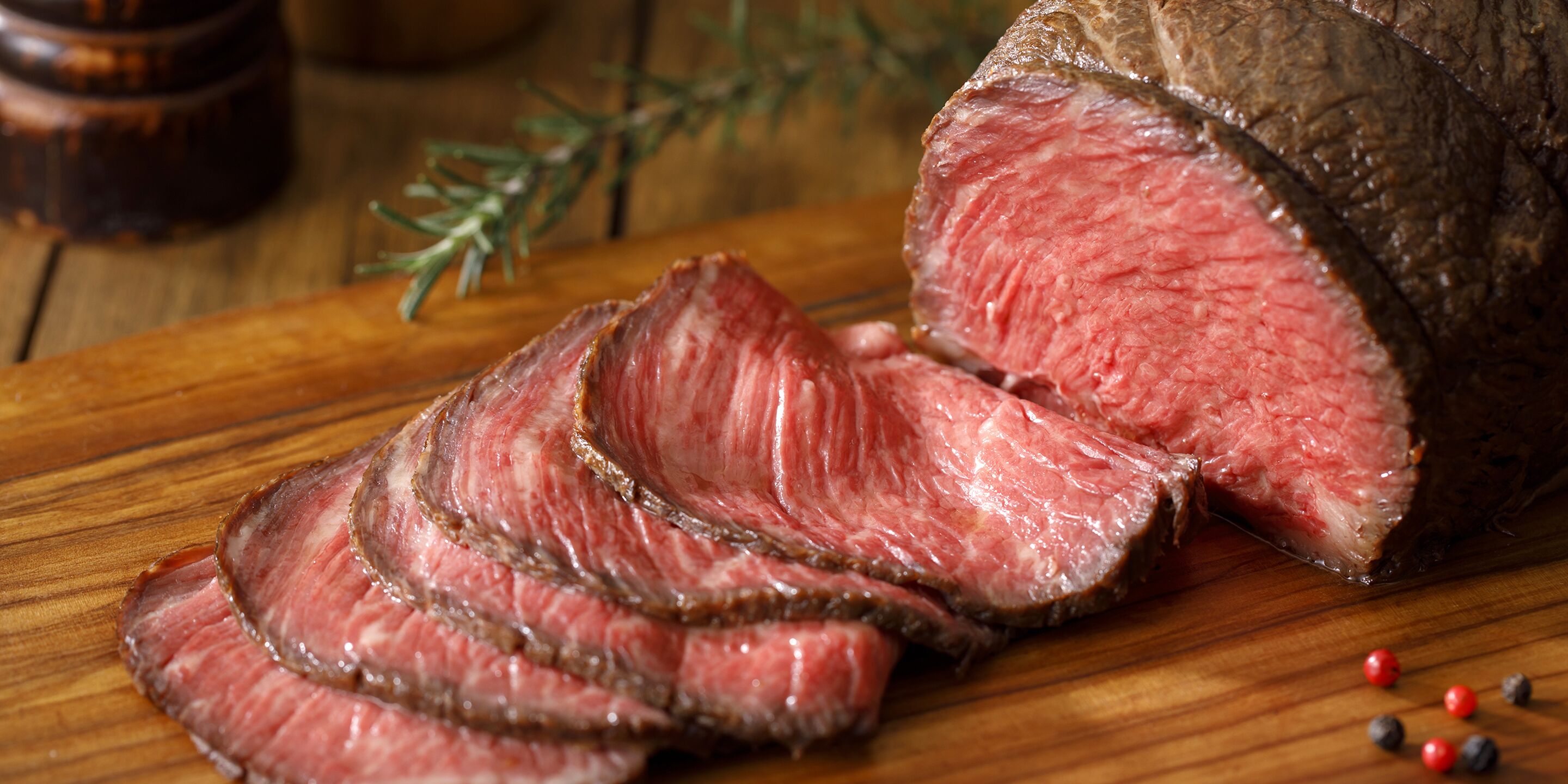 daily buffet breakfast (jpy 3520 per person)