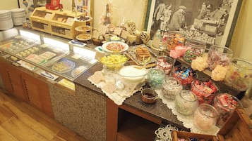 Dagelijks ontbijtbuffet (JPY 3960 per persoon)