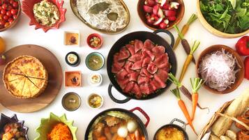 Frokostbuffé hver dag (JPY 3960 per person)