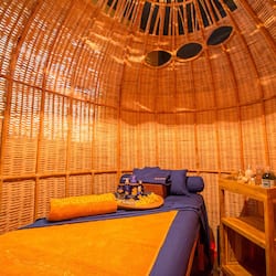 Espace de soins pour les couples, soins corporels, soins d'hydrothérapie