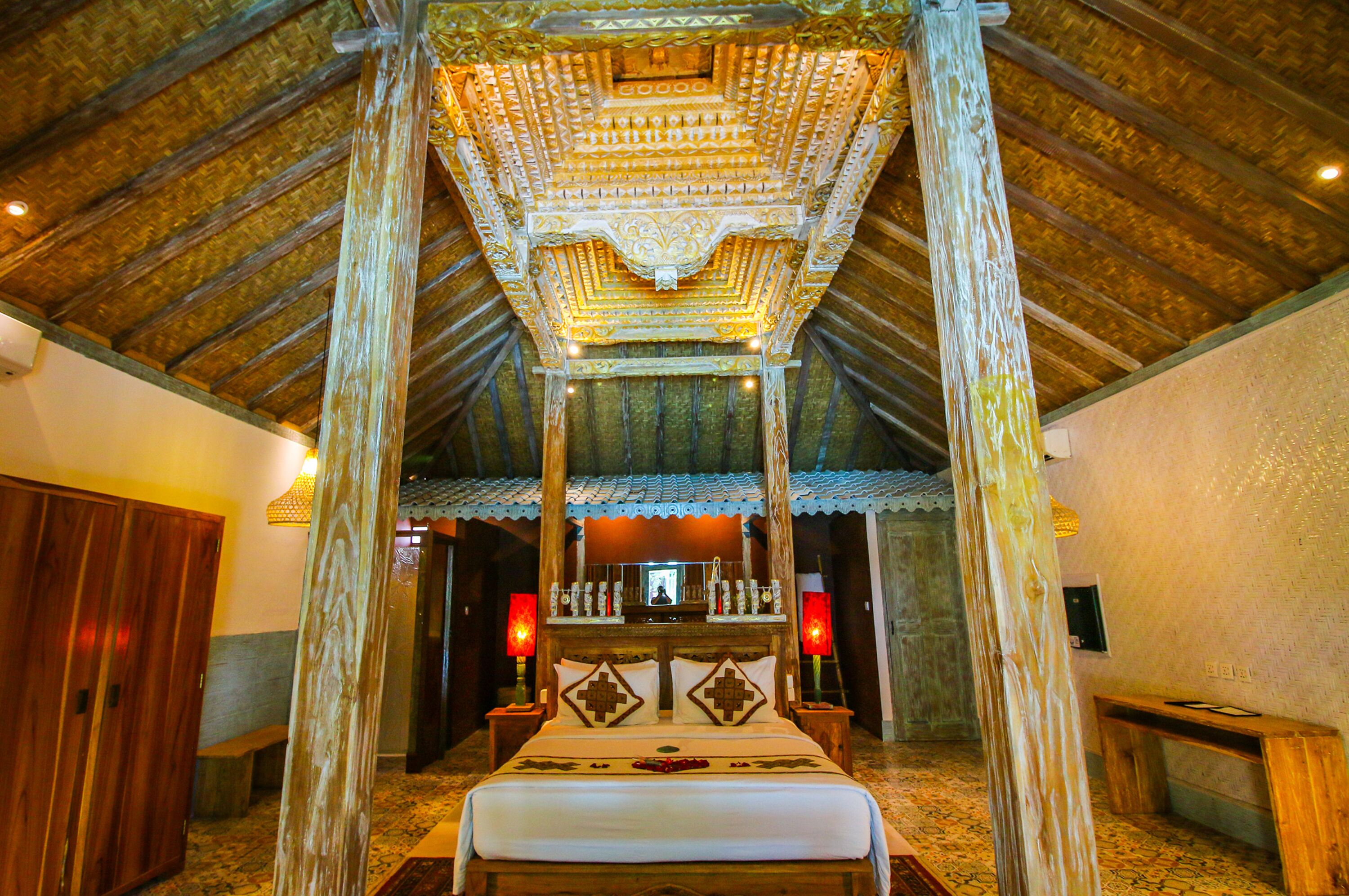 royal villa | minibar, in-room safe, individually decorated, individually furnished