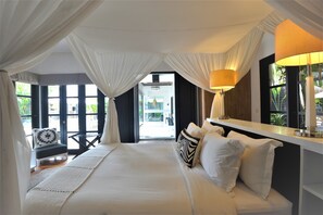 Villa, 4 Bedrooms (Studio)