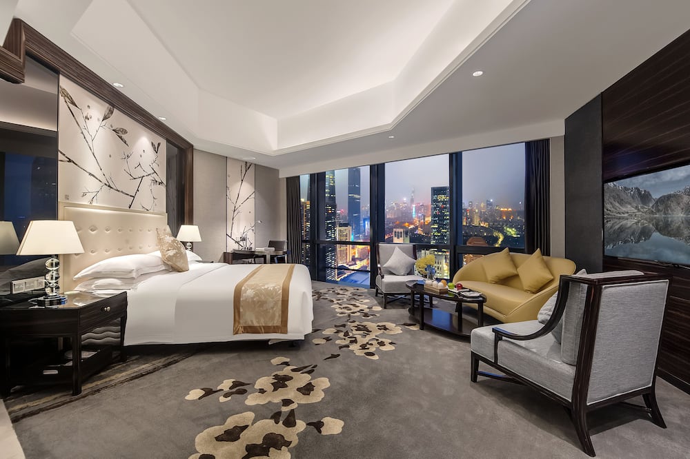 Shenzhen Huaqiang Plaza Hotel