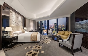 Memory-foam beds, minibar, in-room safe, desk - Shenzhen Huaqiang Plaza Hotel (Shenzhen)
