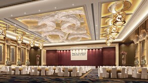 Unclassified image, 4 of 7, button - Sunshine Hotel AND Resort Zhangjiaj (Zhangjiajie)