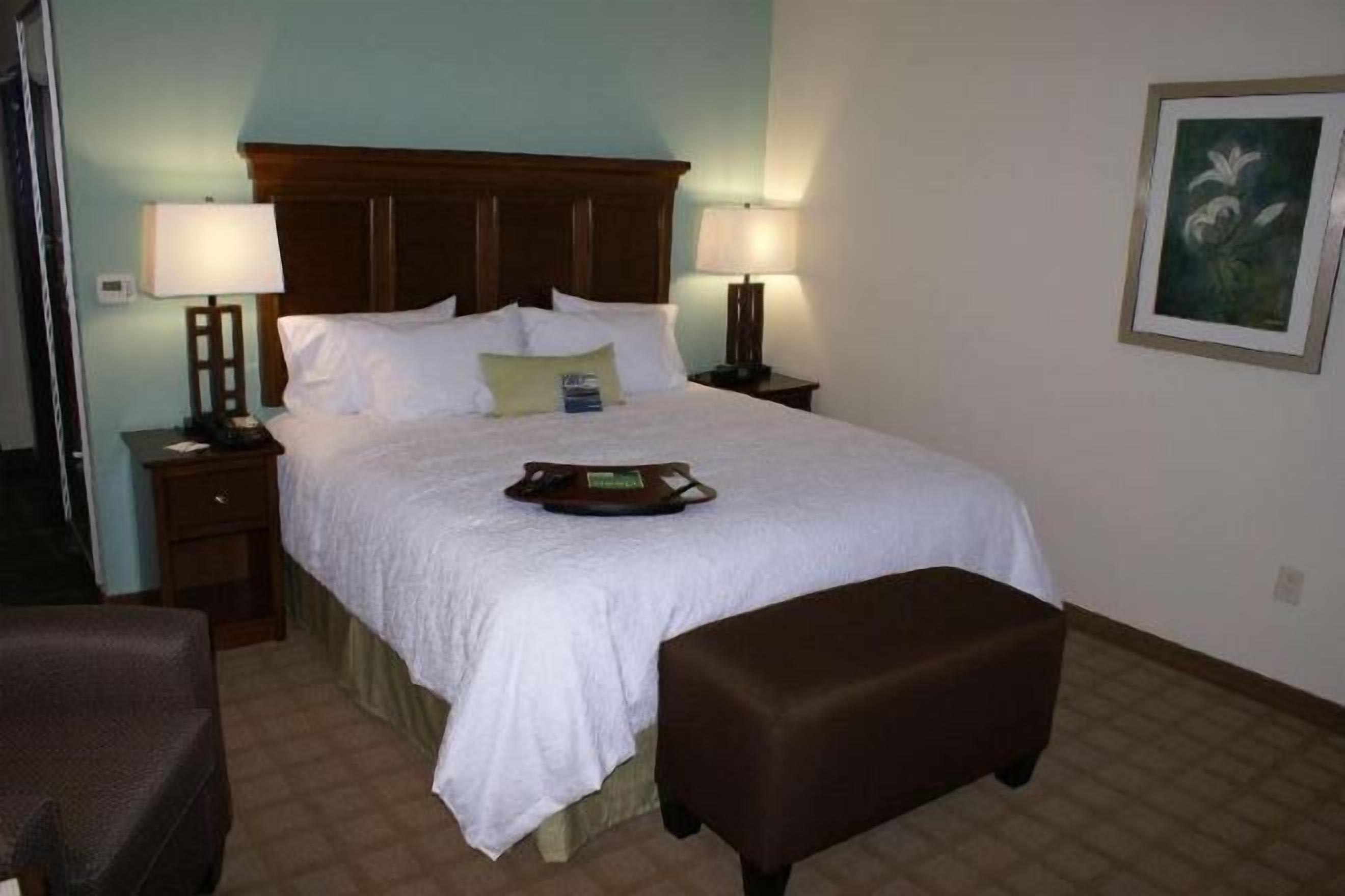 In-room safe, desk, iron/ironing board, free WiFi