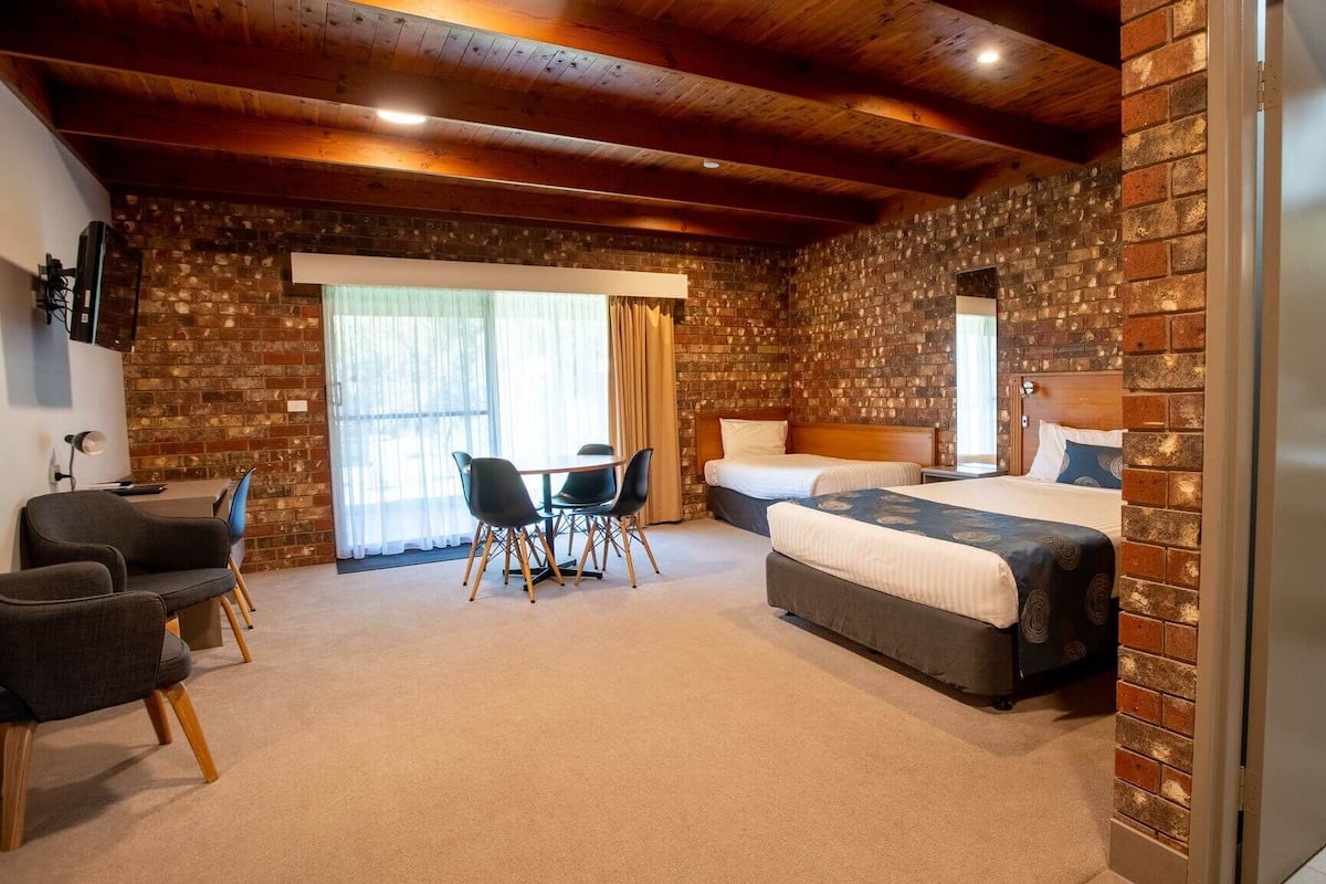 Suite Studio Familiale, 2 chambres, vue fleuve | Coin cuisine privé