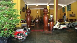 Unclassified image, 5 of 37, button - Star Wood Inn (Phnom Penh)