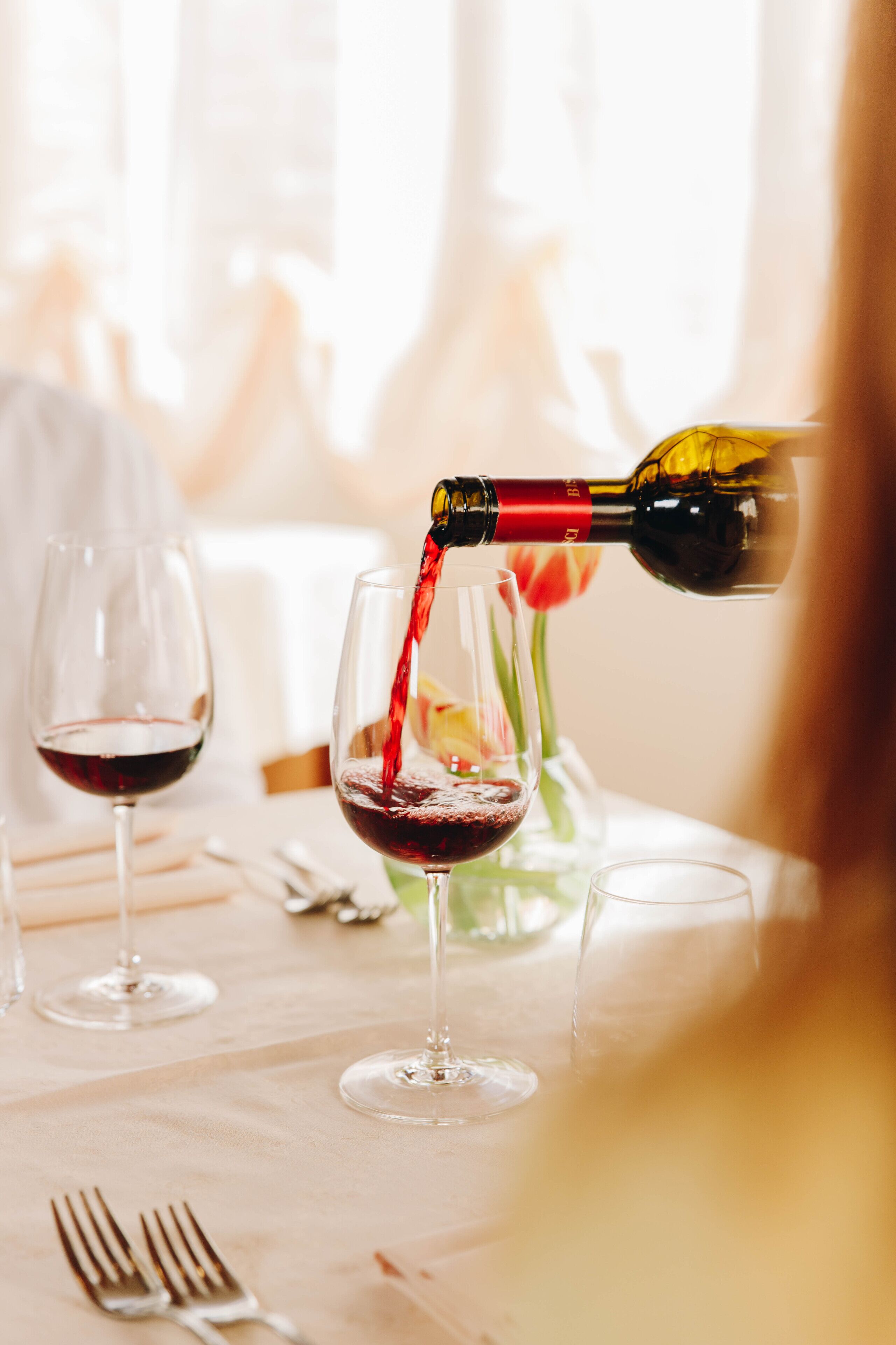 breakfast, lunch, dinner served; italian cuisine, garden views