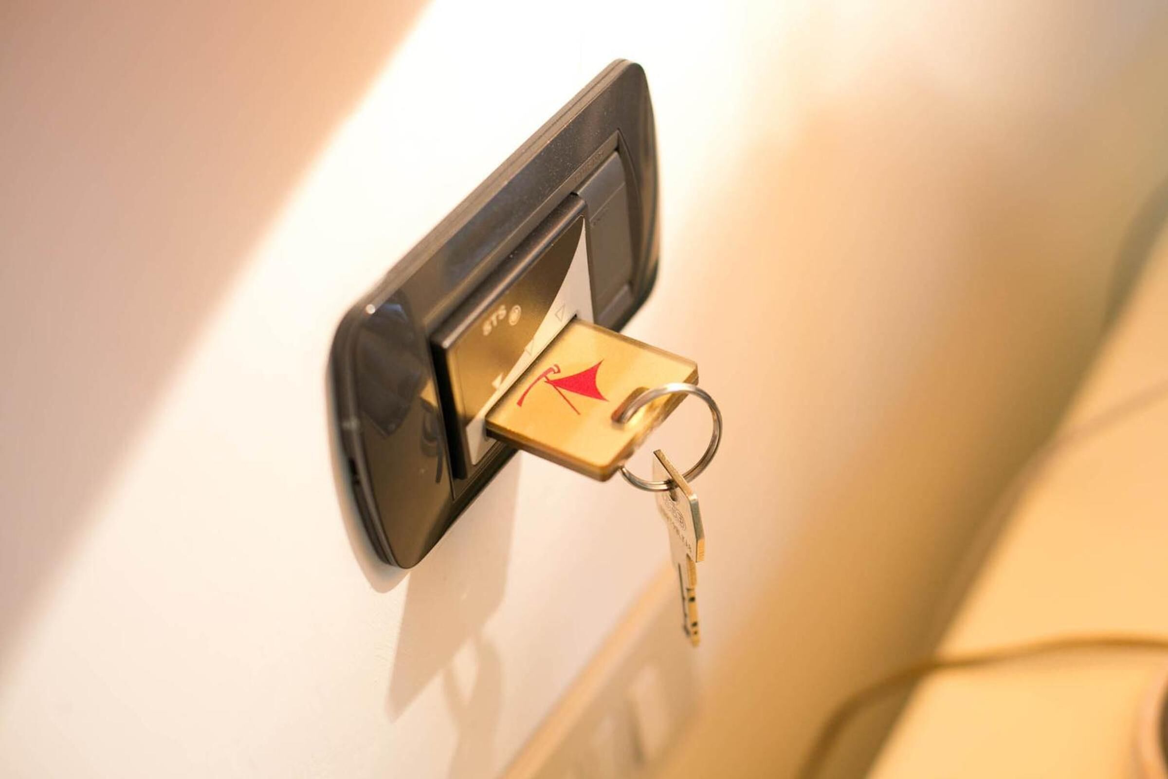 frette italian sheets, premium bedding, minibar, in-room safe