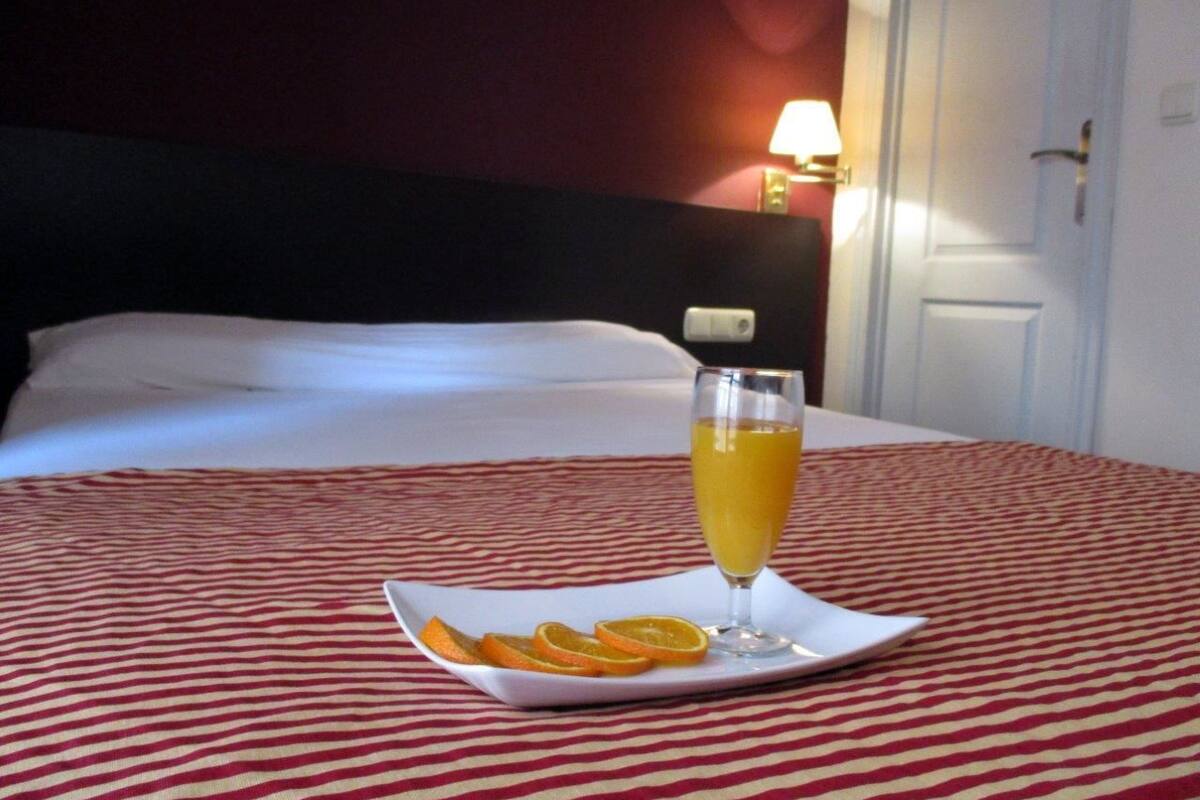 In-room safe, desk, cribs (free), rollaway beds (surcharge)