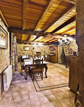 Breakfast area - Casa Gasamans (Ames)