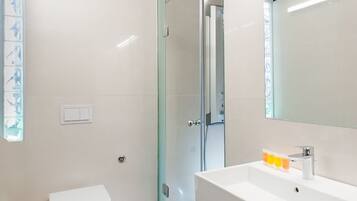 Free toiletries, hair dryer, towels