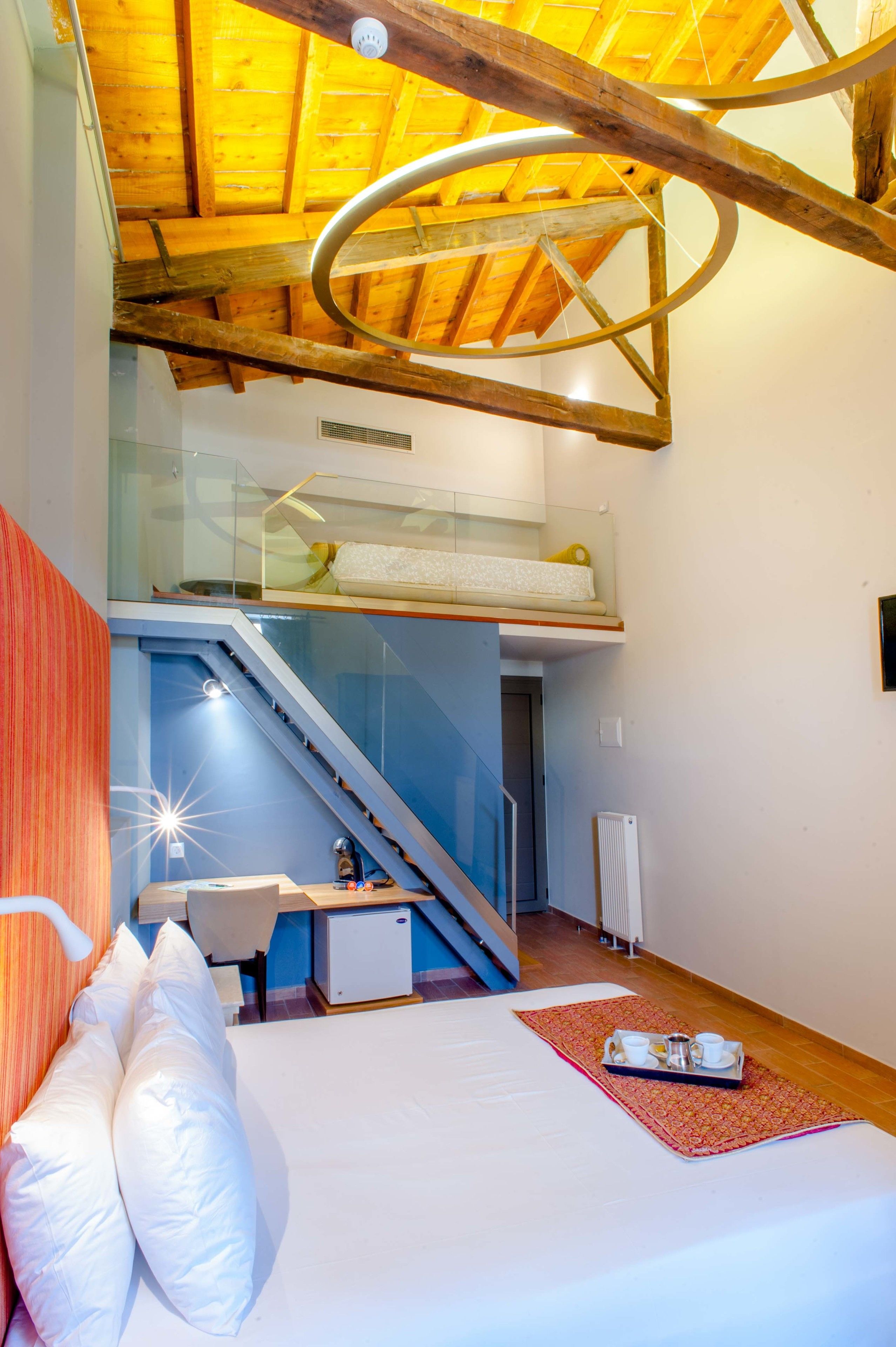 minibar, in-room safe, individually decorated, individually furnished