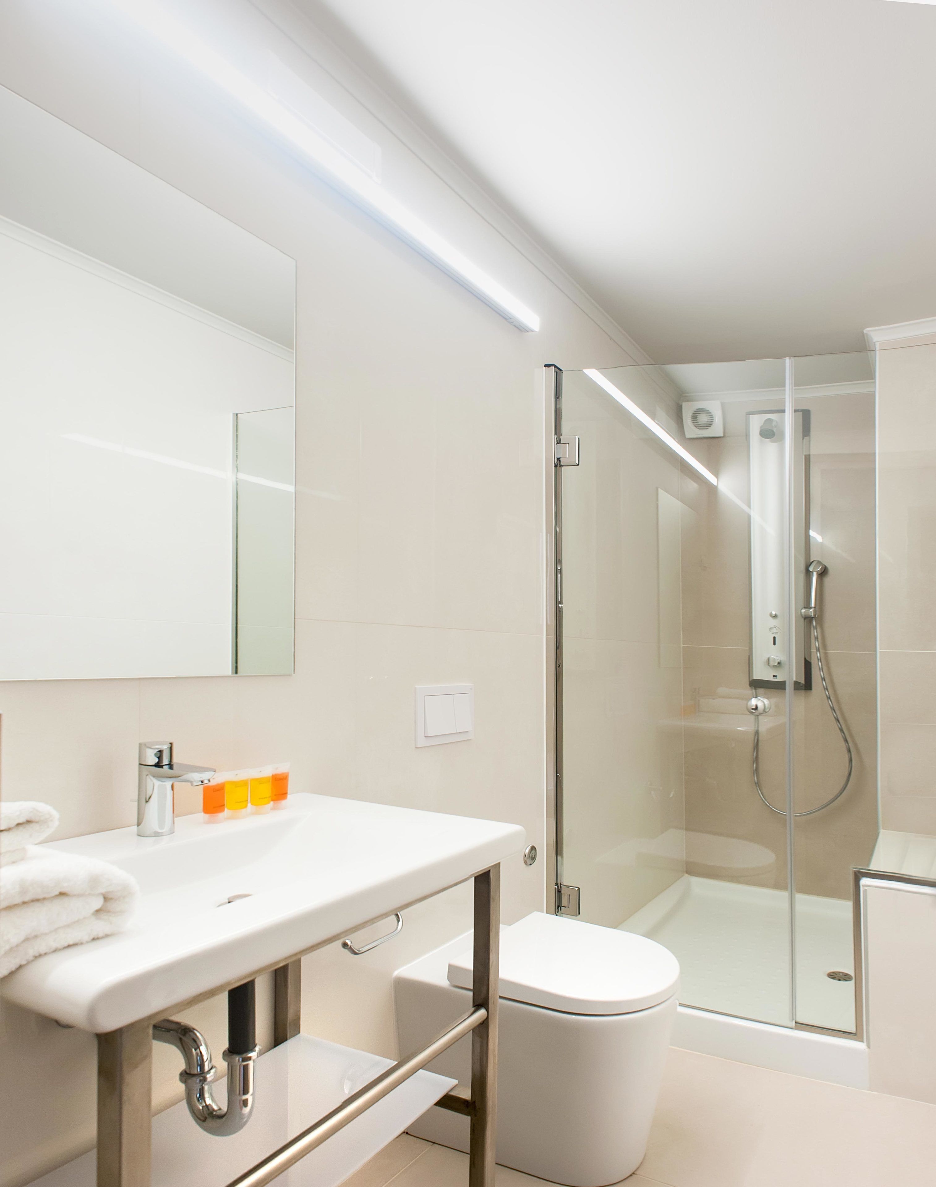 free toiletries, hair dryer, towels