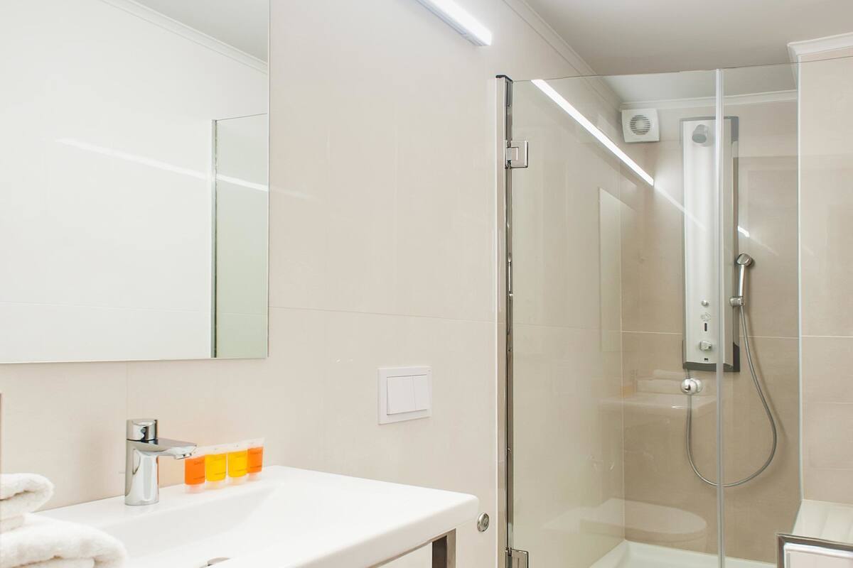 free toiletries, hair dryer, towels