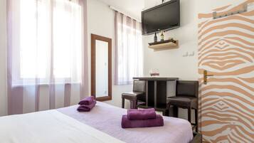 Habitación doble | Sábanas de algodón egipcio y ropa de cama de alta calidad