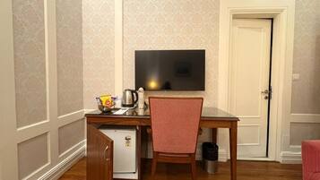 Superior Room | Minibar