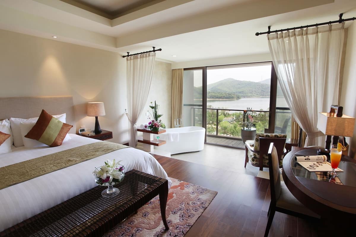 Ropa de cama de alta calidad y minibar