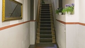 Interior detail - Cicerone Guest House (Florence)