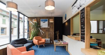 Sala de estar en el lobby