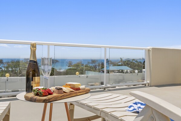 Terrace/patio - Burlington Holiday Apartments (Maroochydore)