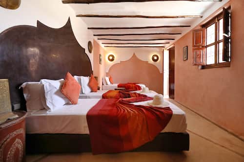 Chambre Triple | Draps en coton égyptien, coffres-forts dans les chambres