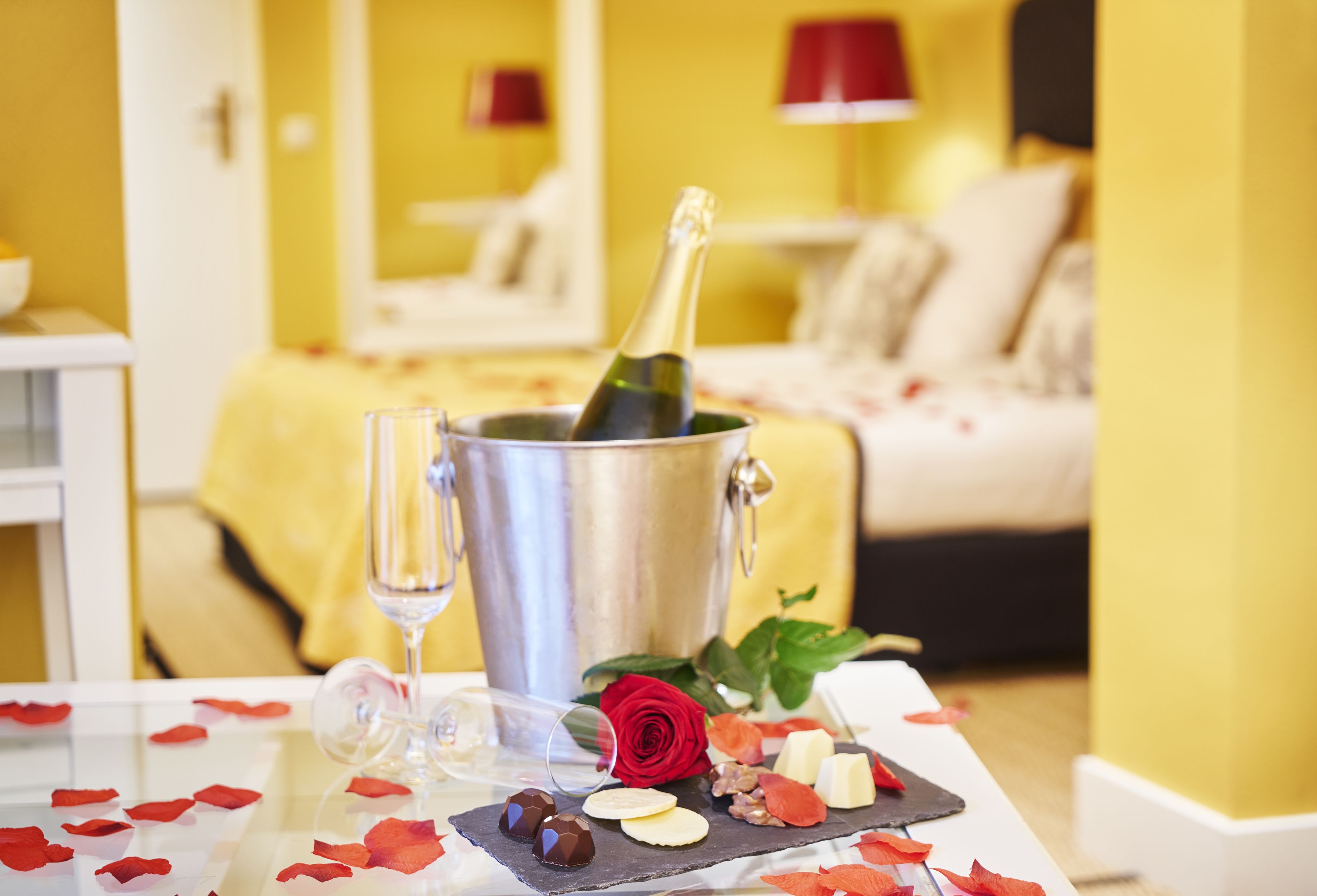 Junior Suite | Room service – dining