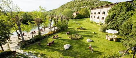 숙박 시설에서 보는 주변 전망