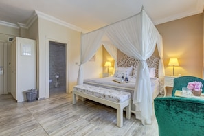 Doppelzimmer, Balkon, Flussblick