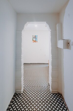 Kamar Double Standar | Meja kerja dan Wi-Fi gratis