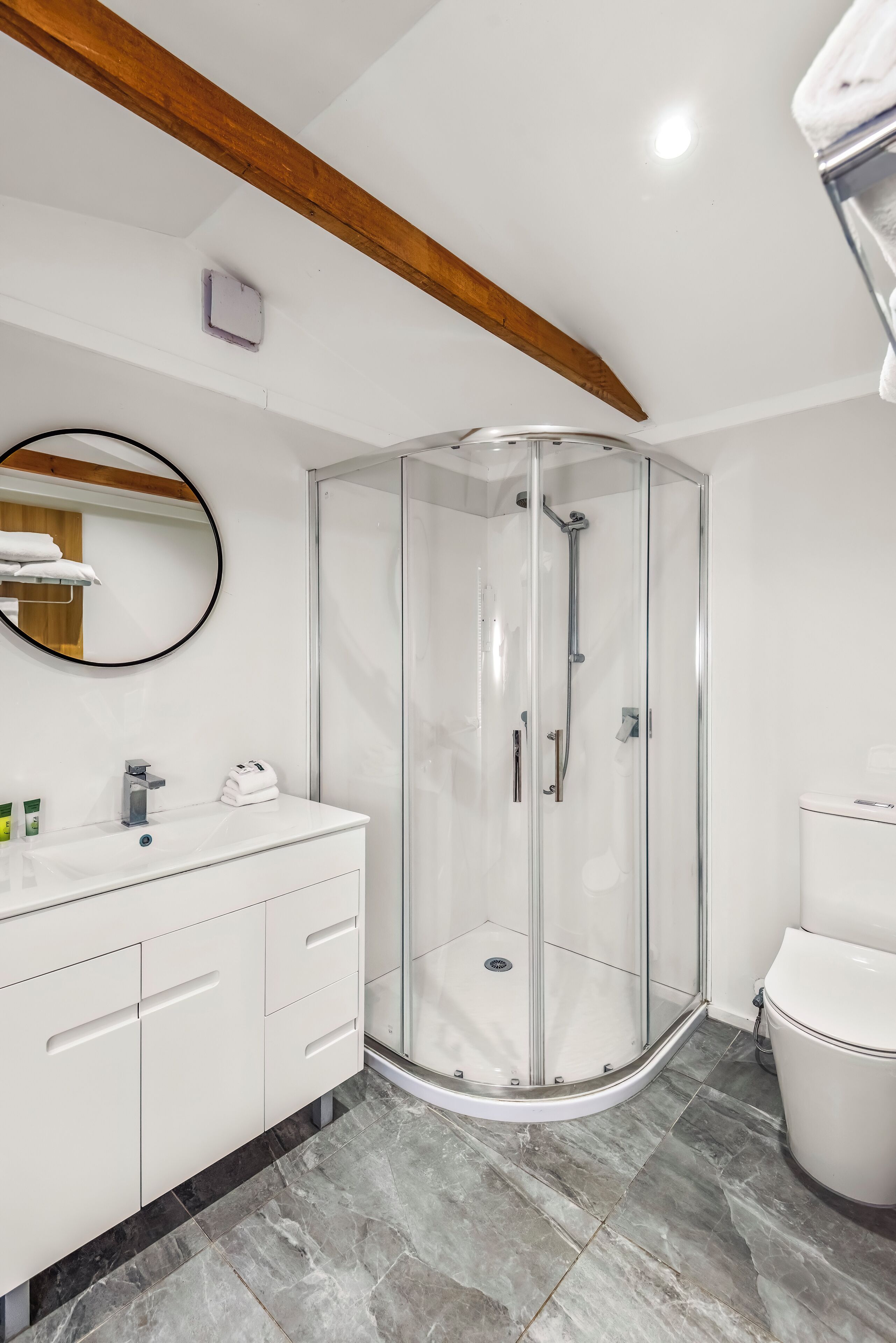 Photo - Poenamo Hotel