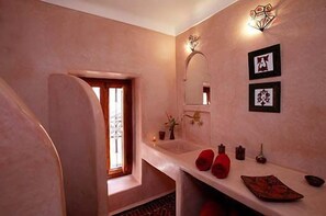 Chambre Double (Dellah) | Salle de bain