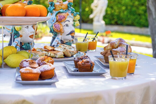 Free daily self-service breakfast - Hotel Continental (Pozzallo)