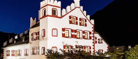 Front of property – evening/night