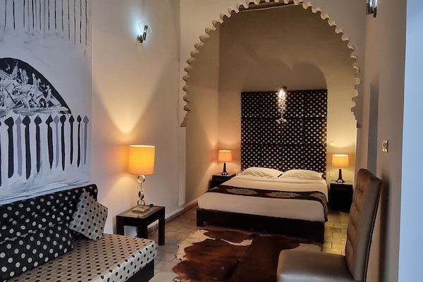 Standard Room (Sultan) | Premium bedding, down comforters, Select Comfort beds, desk