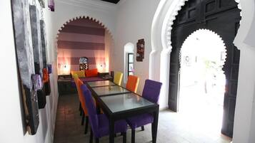 Breakfast, lunch, dinner served; Moroccan cuisine