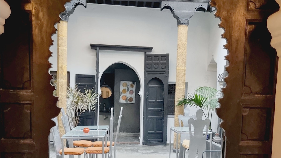 Riad 7