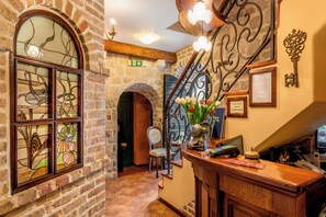 Bicycling - Hotel Monte Cristo (Kotor)
