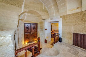 Televisión plasma 60 cm con canales de televisión vía satélite