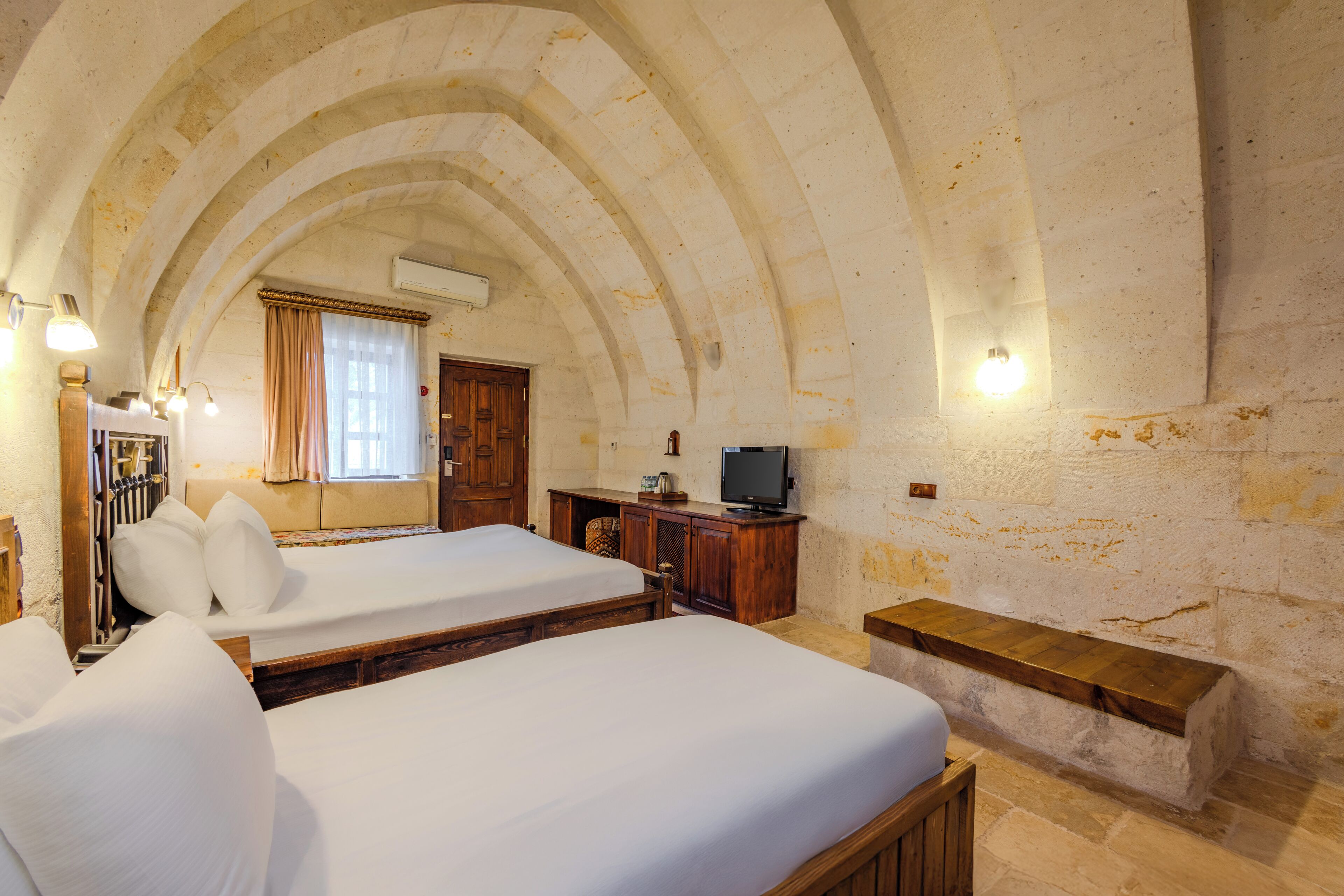 luxury cave suite with turkish bath | premium bedding, pillow-top beds, minibar, in-room safe