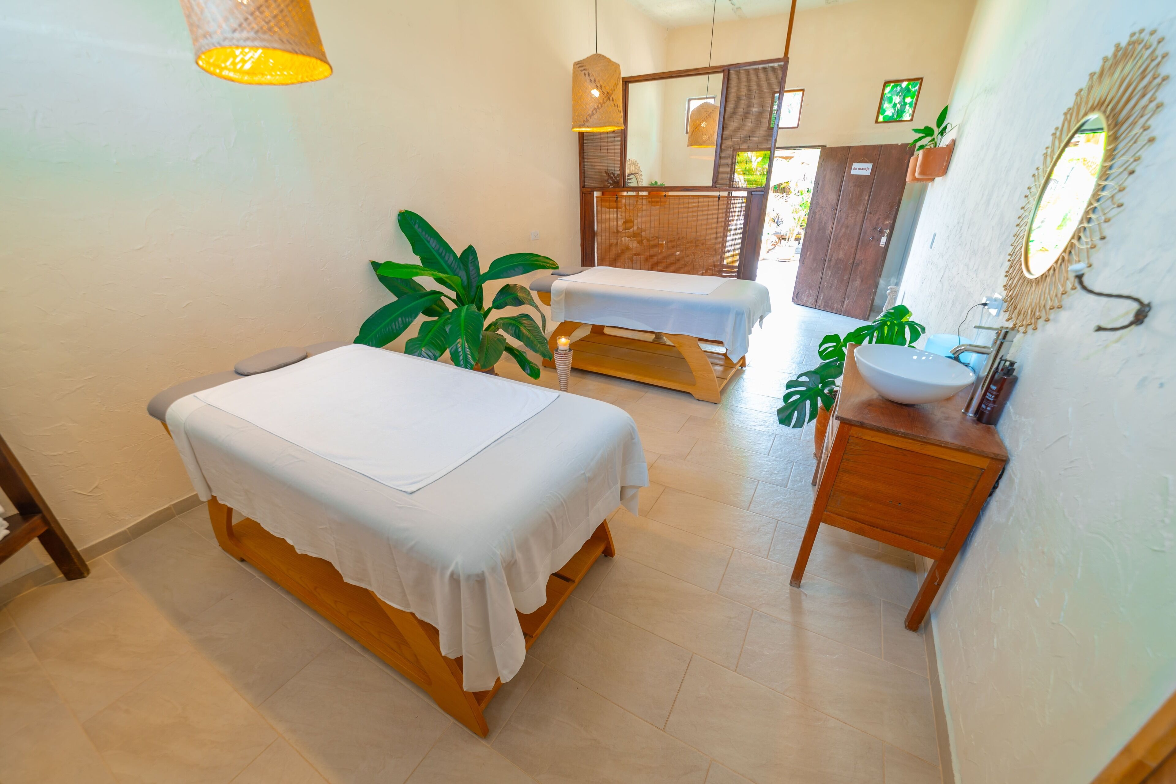 Salas para tratamentos a dois, banho turco/hammam, tratamentos faciais