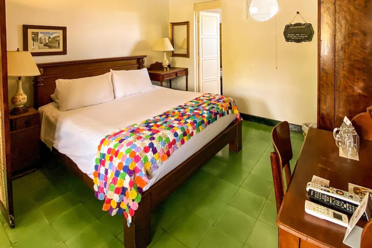 Ropa de cama de alta calidad, wifi gratis, ropa de cama
