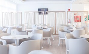 Bar (on property) - BLUESEA Gran Playa (Sant Llorenc des Cardassar)